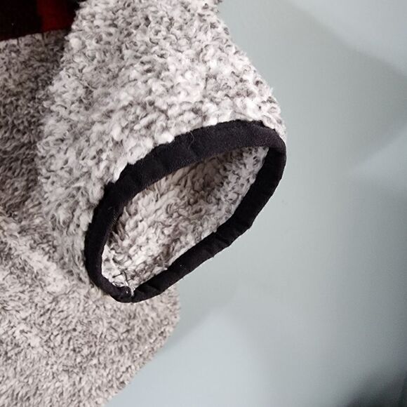 Maurices Plus Size Gray Buffalo Plaid Yoke Snap Front Sherpa Pullover Sweatshirt - Picture 5 of 12